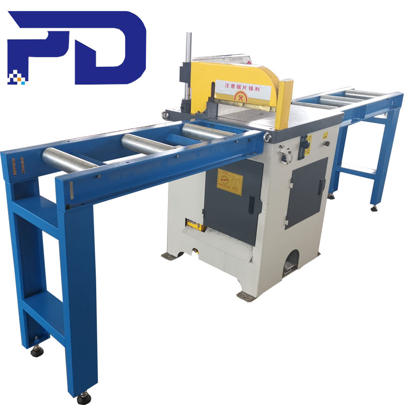 半自動切鋁機(jī)和全自動切鋁機(jī)的區(qū)別